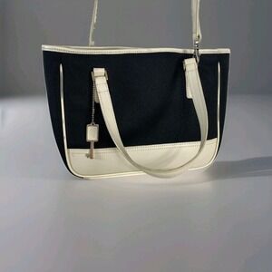 Fossil Shoulder Tote Bag Black Canvas‎ White Trim Key Charm YB082 Striped Lining
